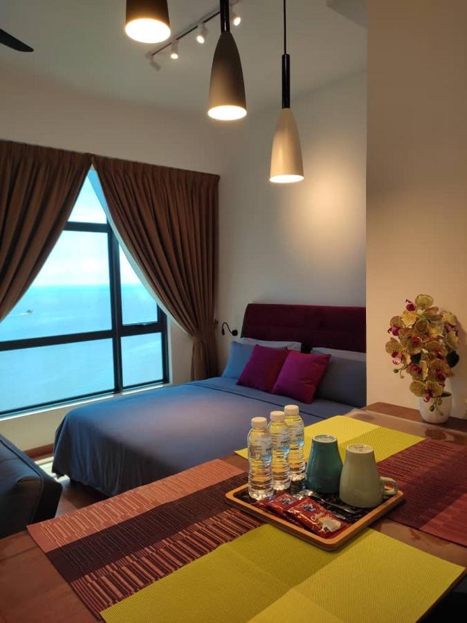 Seaview Studio With King Bed At Imperium Residence, Kuantan Kültér fotó